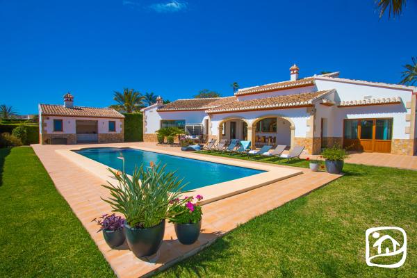 Alquiler villa HARMONY en javea