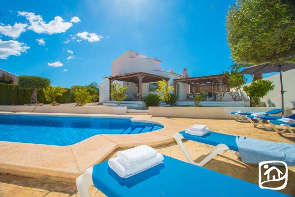 Alquiler villa LOS ALMENDROS en calpe
